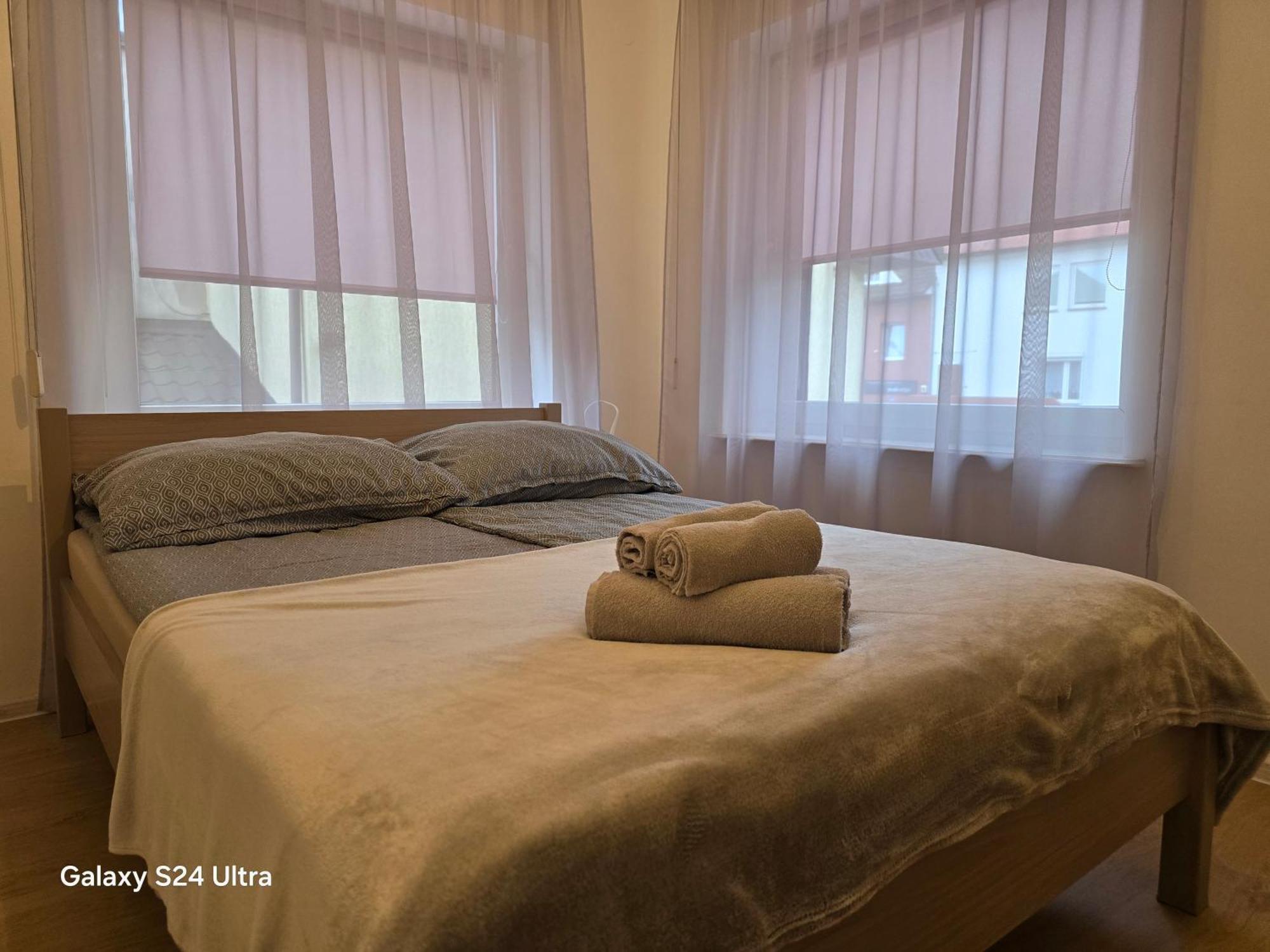 Poludnie Wroclawia Hotel Bagian luar foto