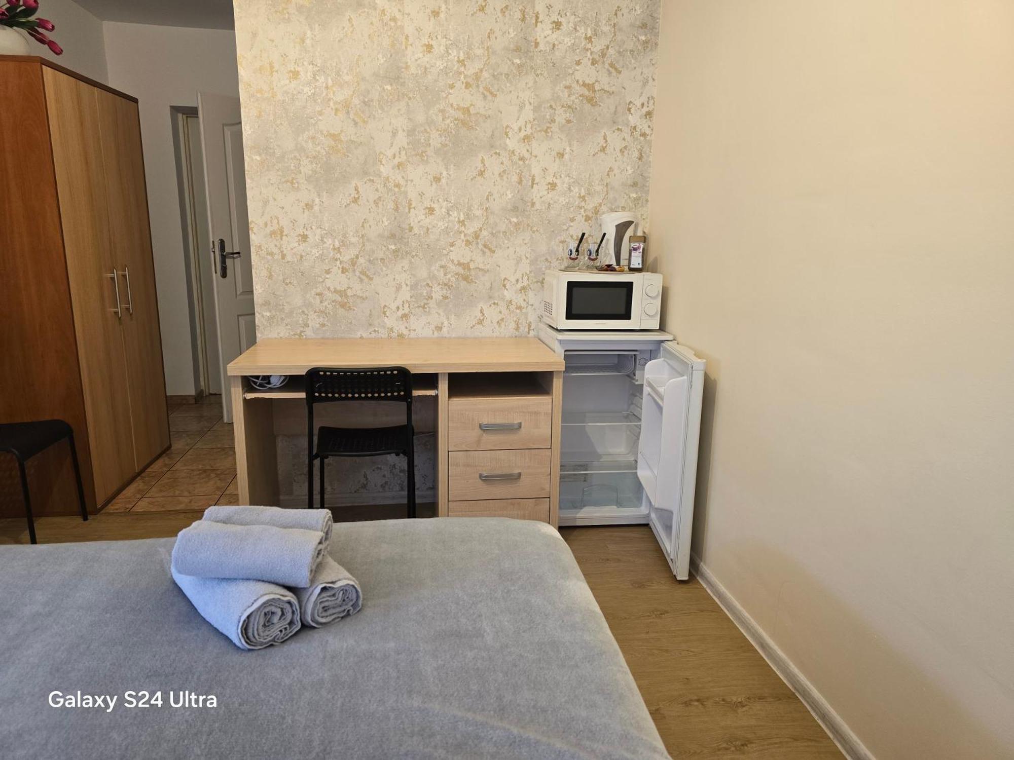 Poludnie Wroclawia Hotel Bagian luar foto